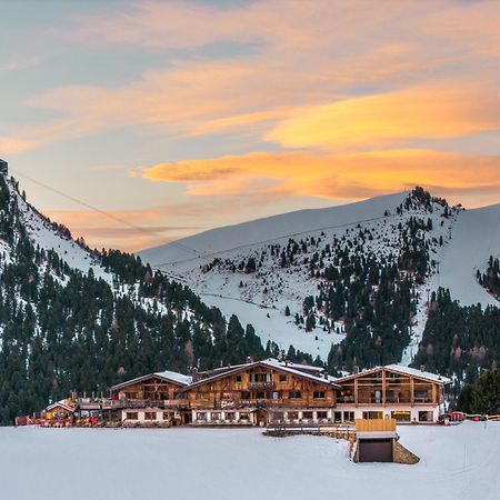 Hotel Piz Seteur Wolkenstein in Gröden Exterior foto